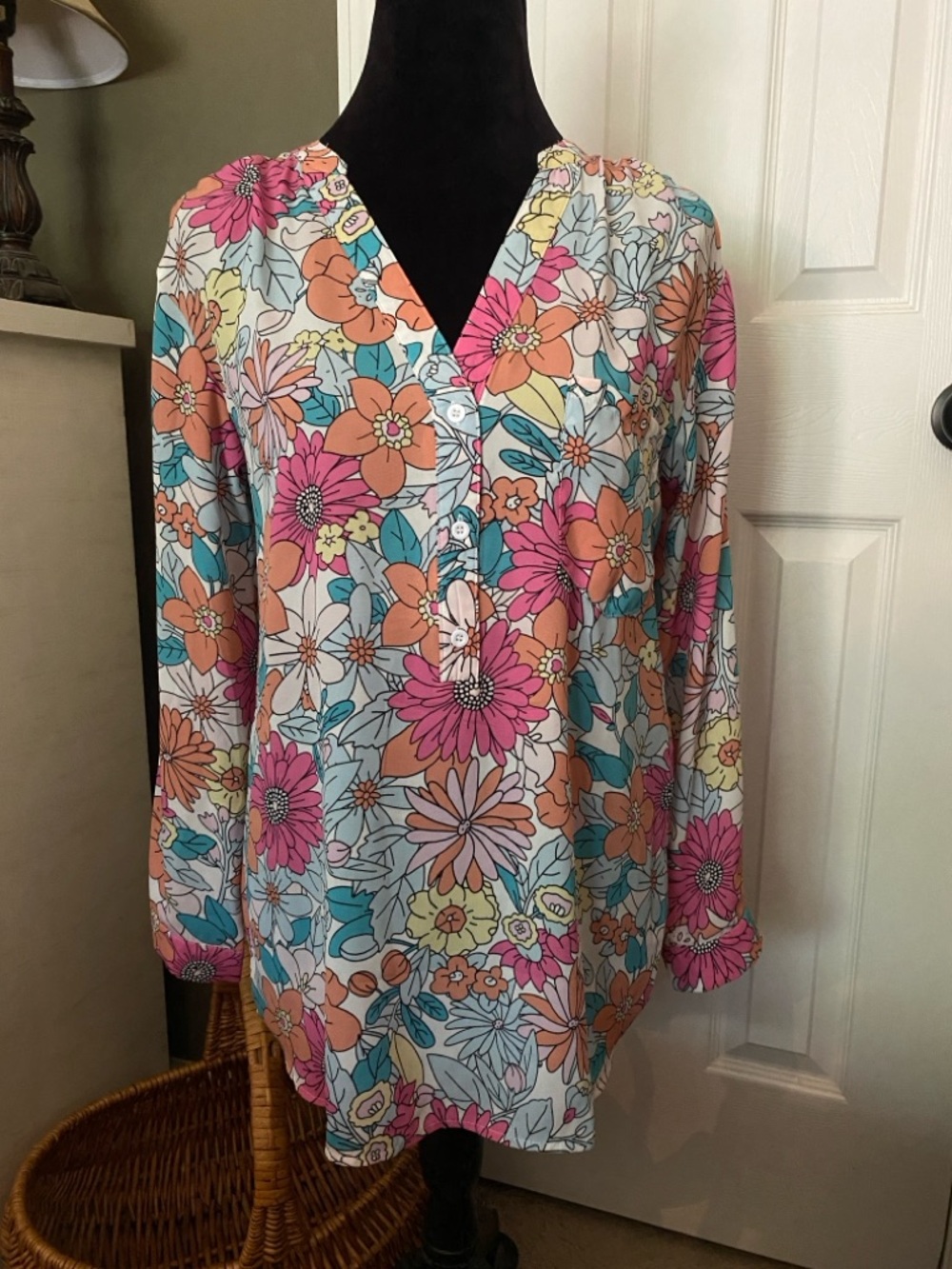 Floral V-Neck Long-Sleeve Tunic - bright colored flowers - size M